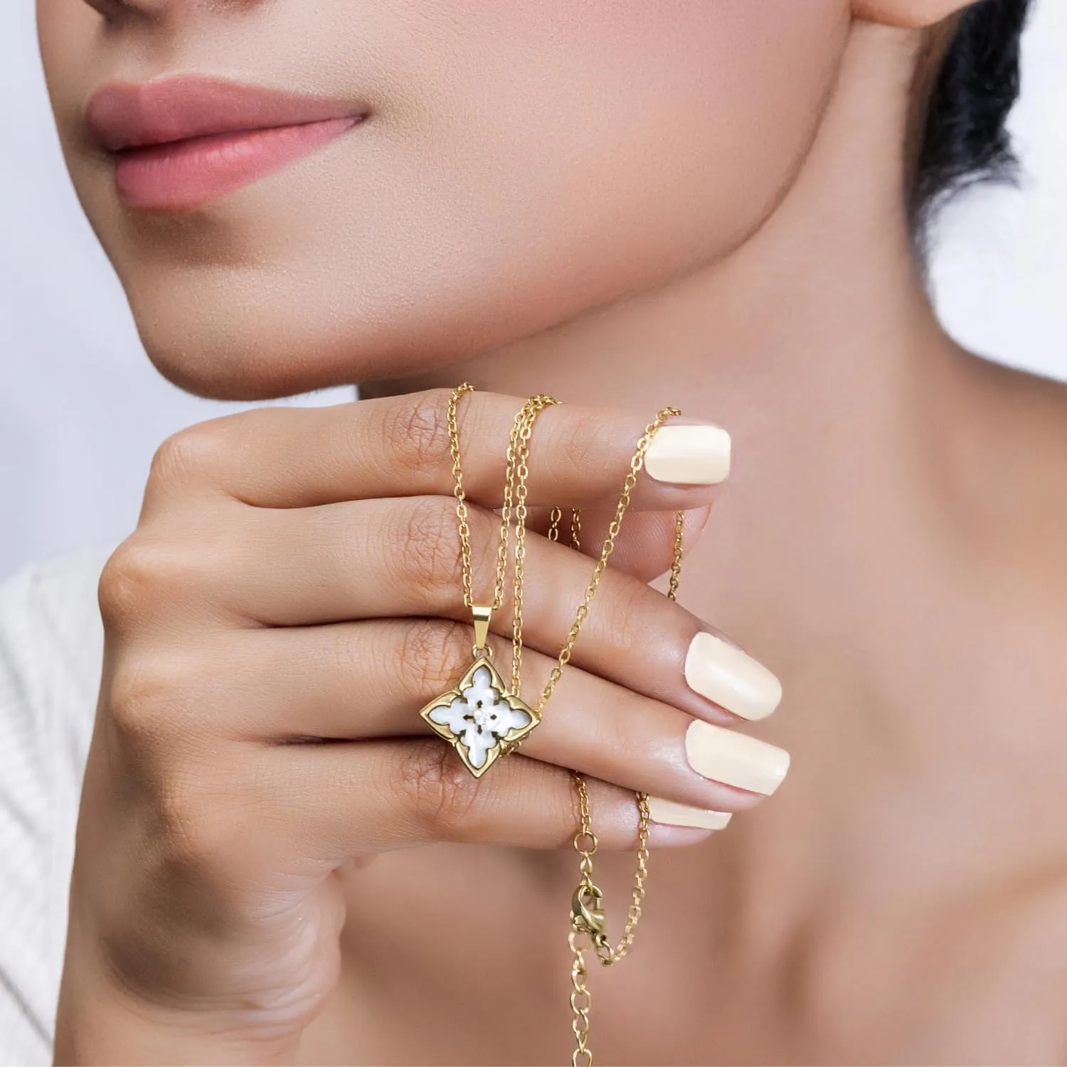 18K Gold Plated CZ Pendant Clover Necklace I Dainty Clover Necklaces For Women I Valentines Gift I Anniversary I Wedding I Occasion I Daily Wear
