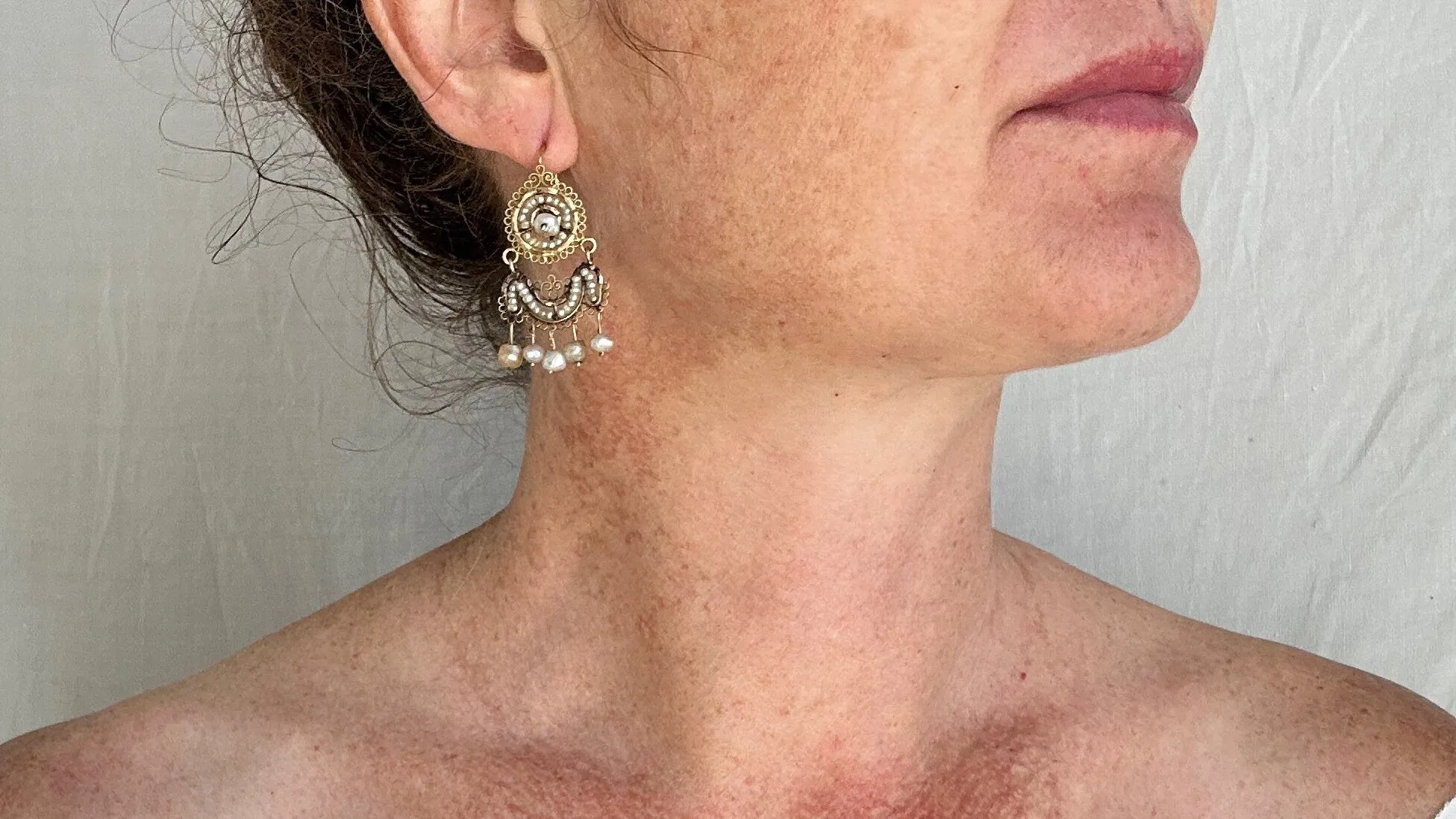 Antique Oaxacan Gold Filigree Earrings with Pearls. 10k. Mexico. Frida Kahlo. 0847