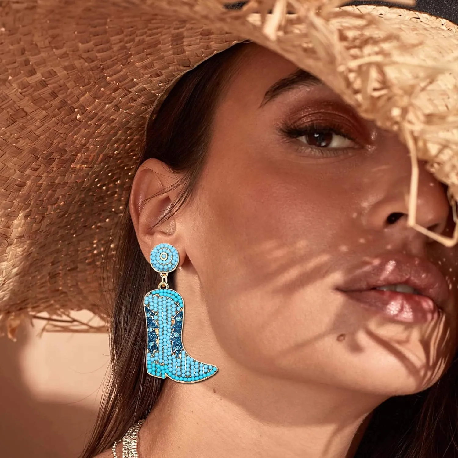Beaded Cowboy Boot Earring Western Cowgirl Boots Earrings for Women Boho Shoes Dangle Drop Earrings Y2k Jewelry Party Gift