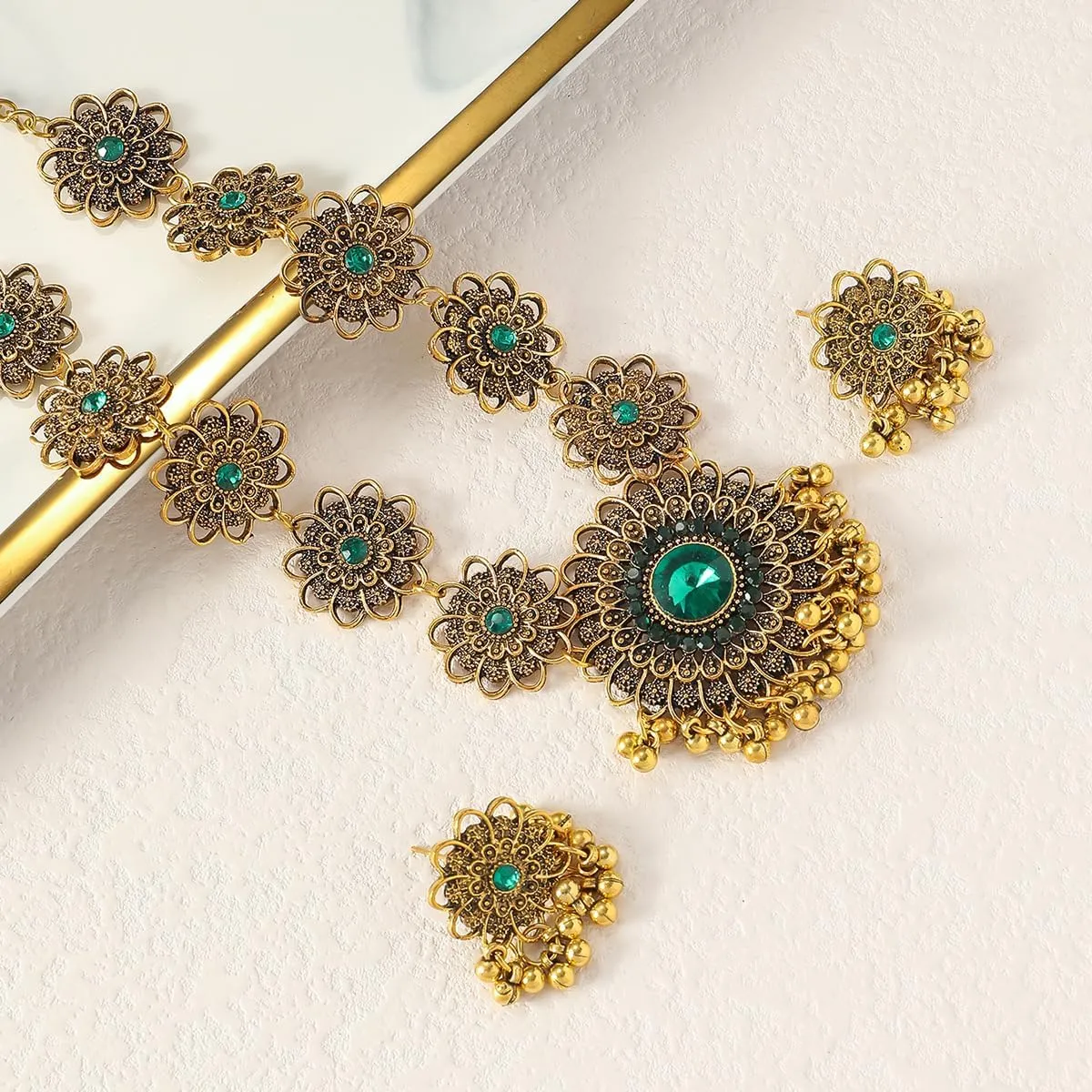 Bethynas Indian Jewelry Set for Women Boho Gold Crystal Flower Choker Necklace Retro Dangle Drop Earrings Traditional Bridal Wedding Belly Dance Accessories Set