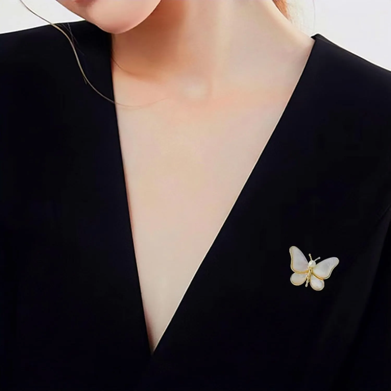 brooches for women, la luen Bow Brooch Pins Sweater Shawl Clips Faux Pearl Brooch Pins for Women