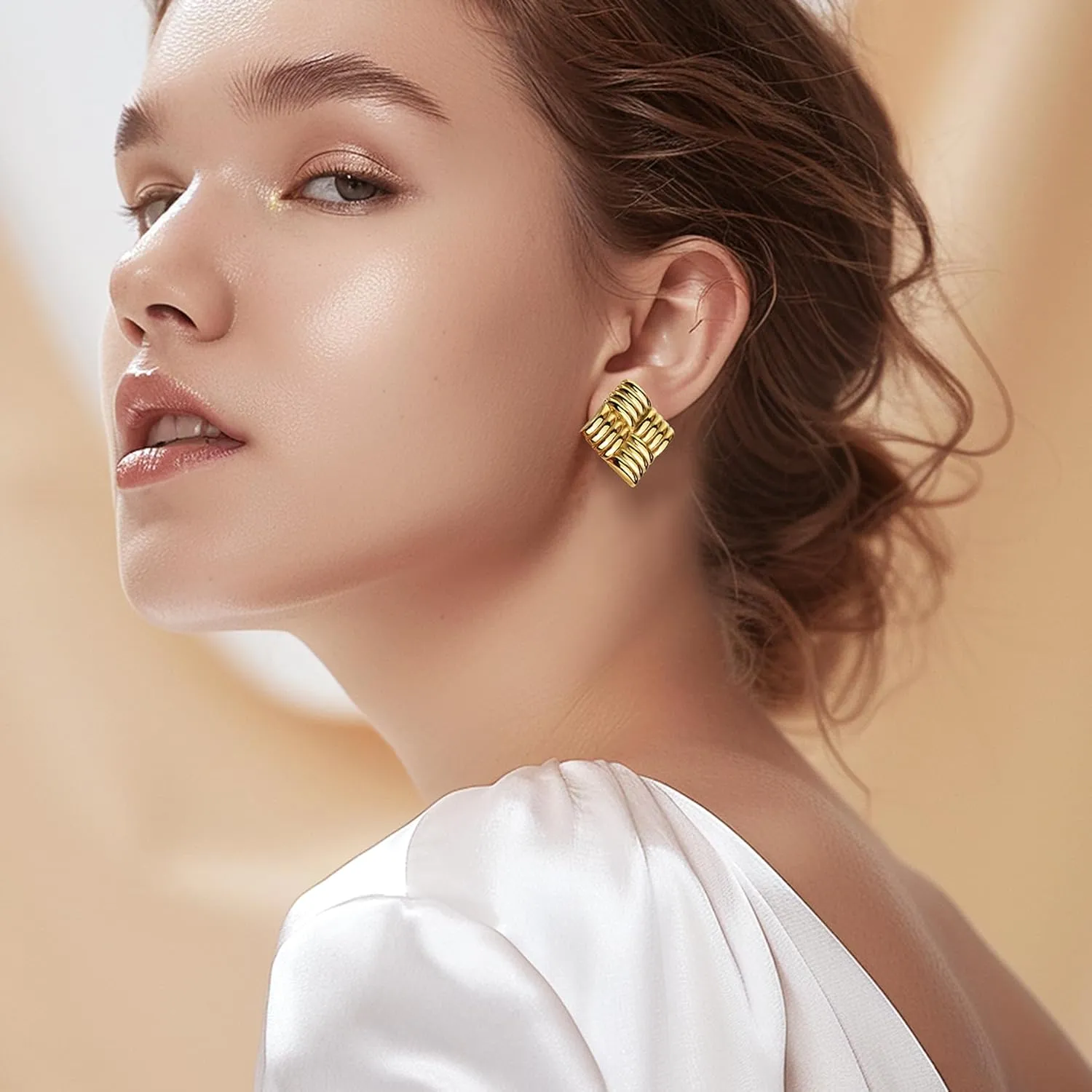 Chunky Big Square Geometric Stud Earrings for Women, Trendy Large Statement Vintage Textured Dome Metal Earring Dupes Fashion Jewelry Gift