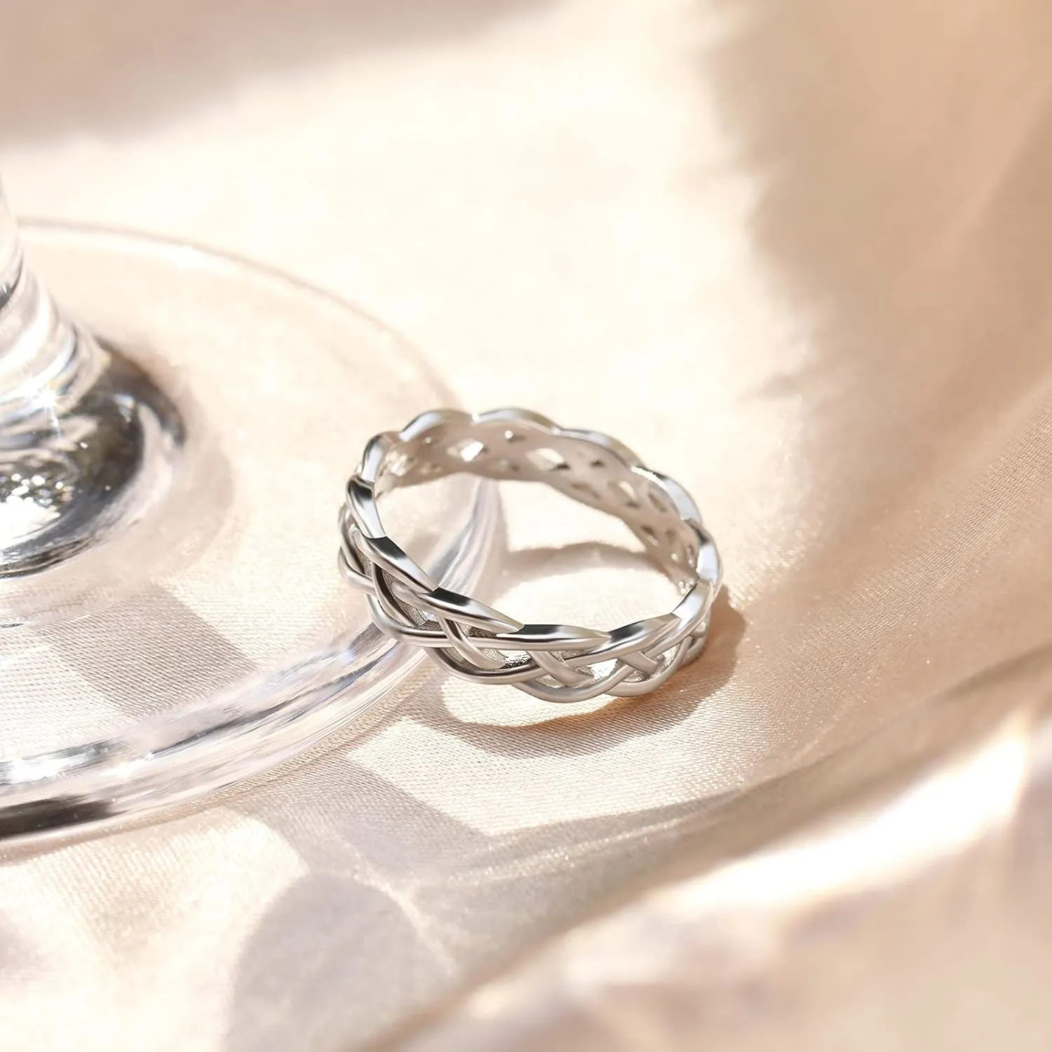 EAMTI 4MM Wedding Bands for Women Celtic Knot S925 Sterling Silver Wedding Rings Eternity Band Rings Size 3-11
