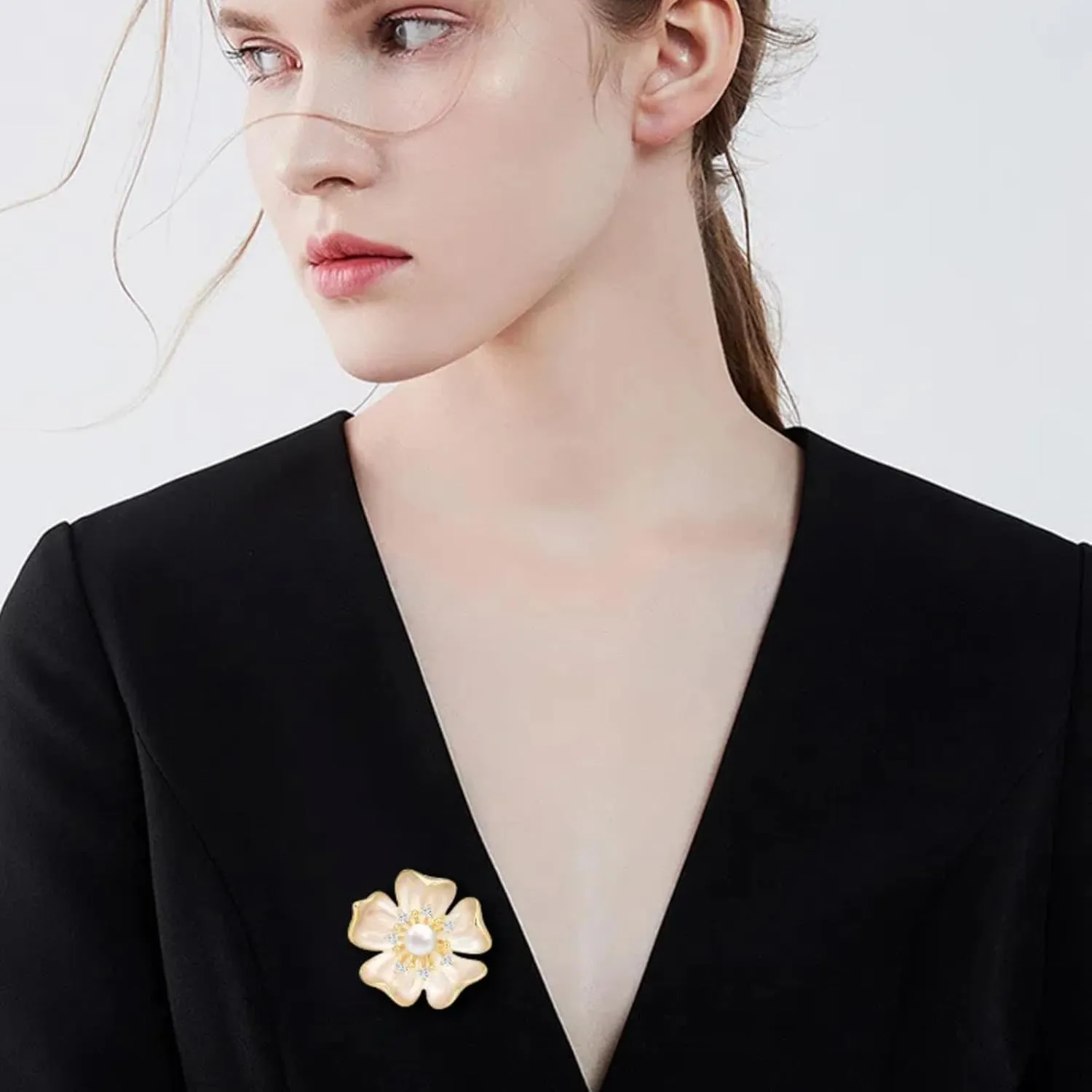 Fashion Brooches for Women Brooch, Butterfly Brooch, Suitable For Party And Daily Wear On Many Occasions