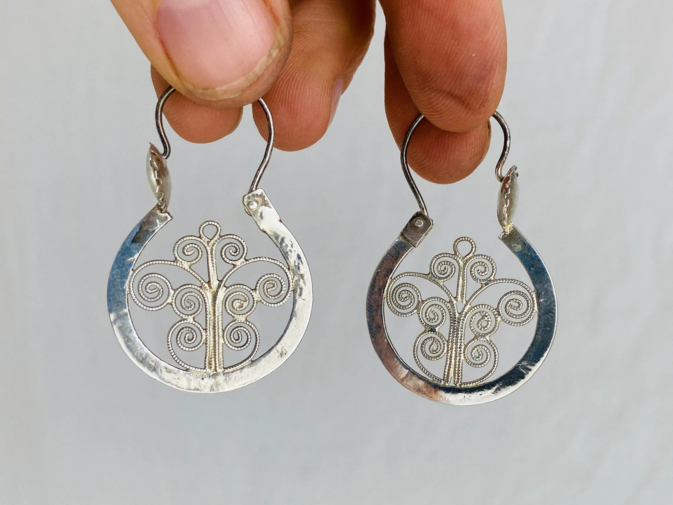Filigree Earrings Hoops. Oaxacan. Sterling Silver. Mexico. Frida Kahlo