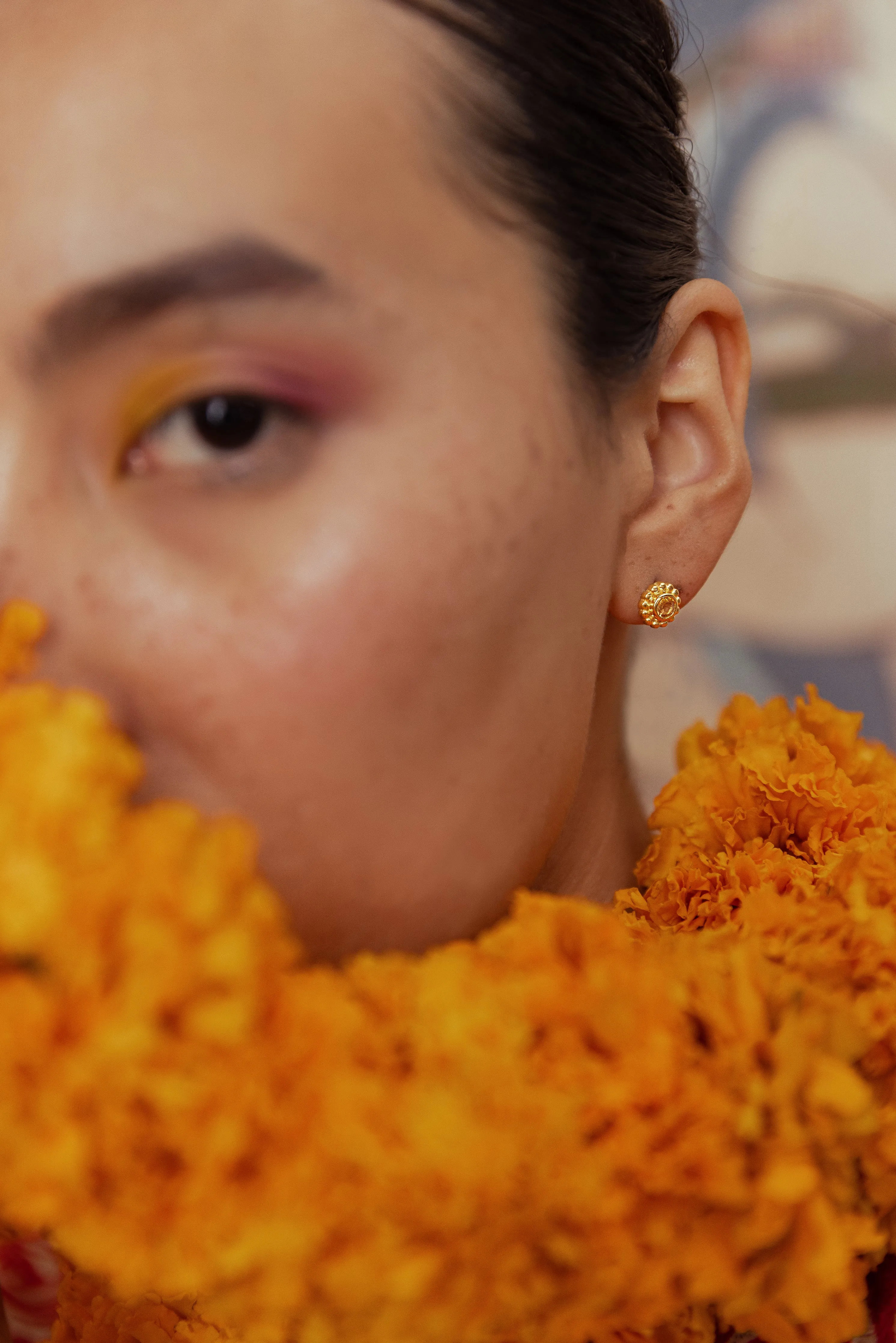Filigree Stud Earrings in Citrine - Gold