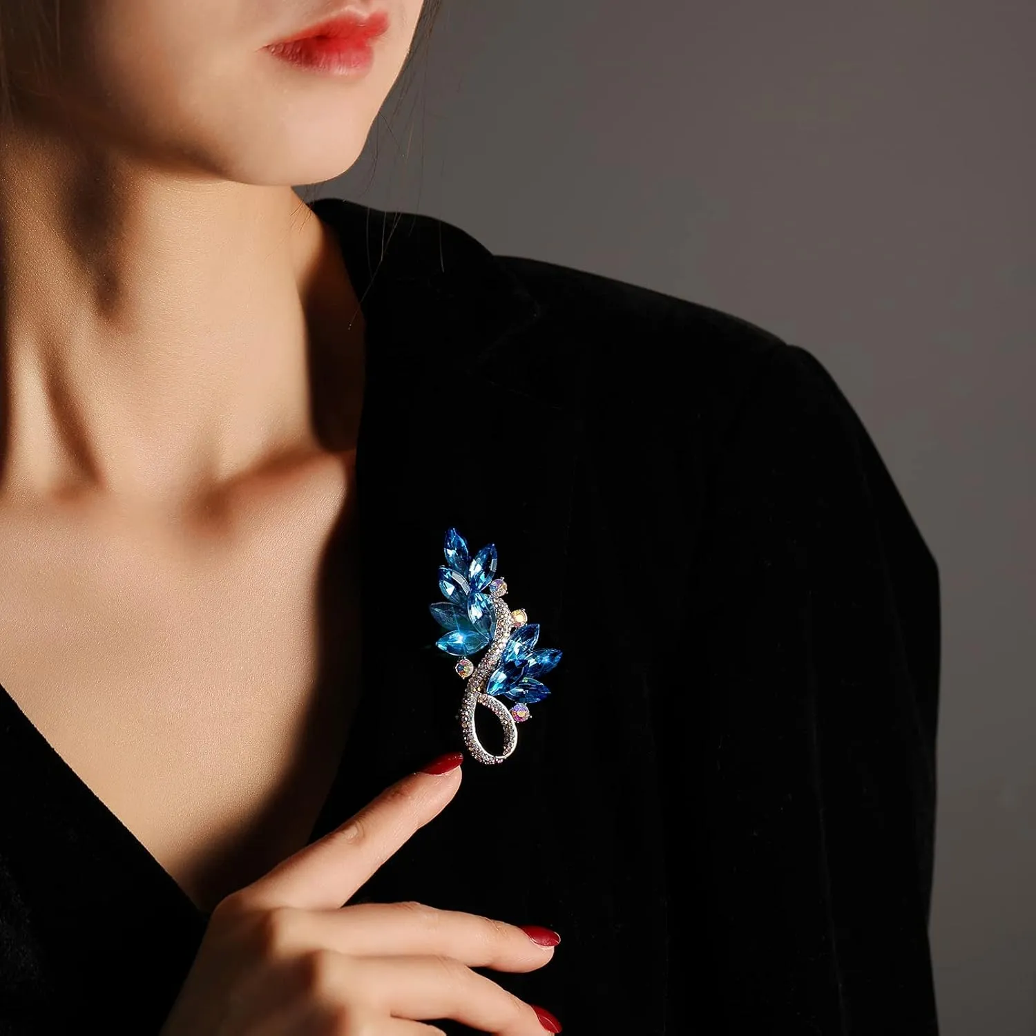 Floral Series Brooch Jewelry For Woman Fashion, Large Costume Broches & Pins Christmas Gift