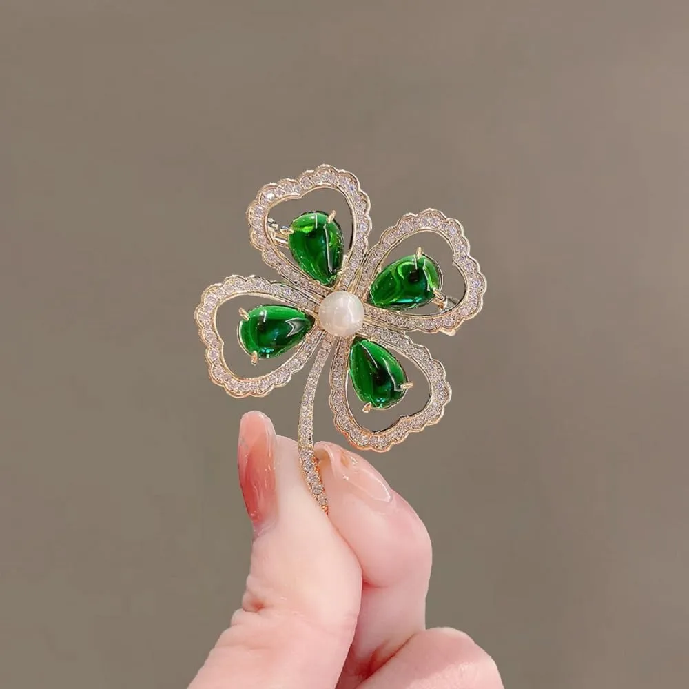 Four-leaf Clover Rhinestone Brooch Shiny Lucky Leaf Shamrock Pin Brooch for Women Shirt Collar Clothing Accessories Good Luck Jewelry St. Patrick Day Decorations