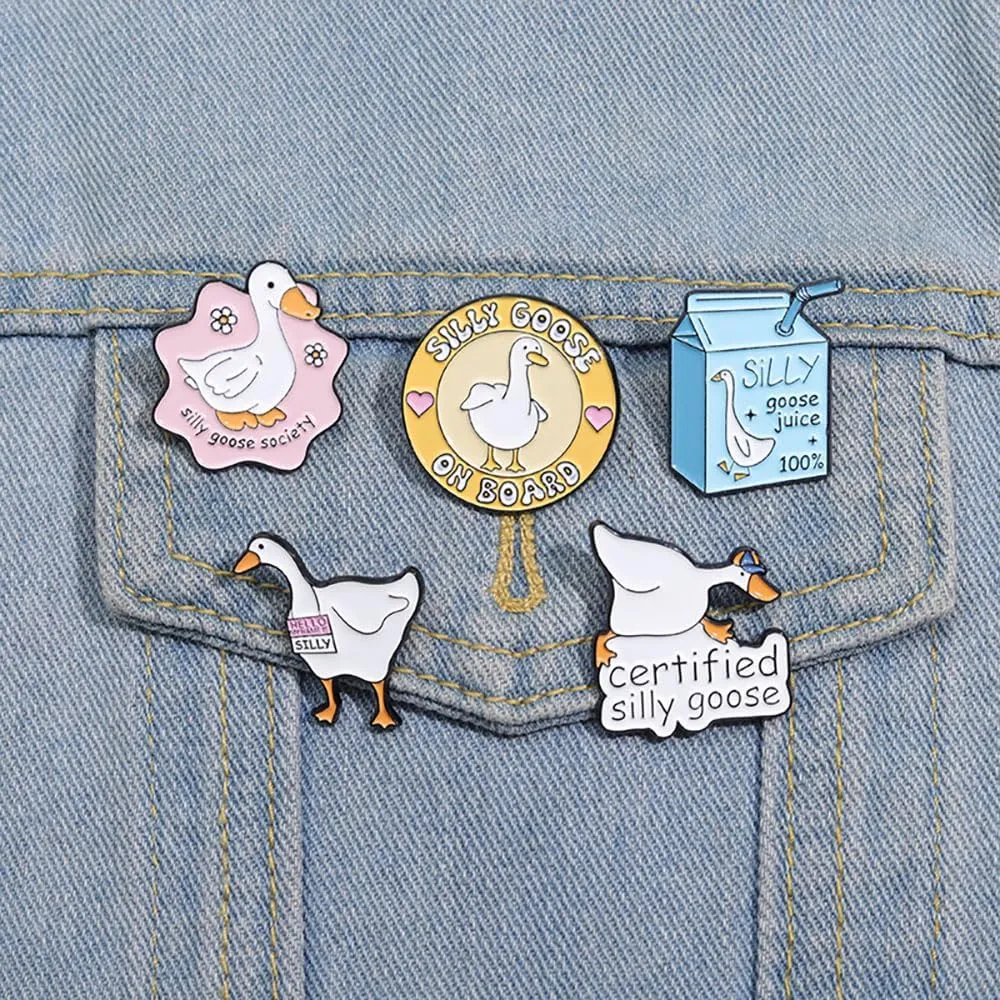Funny Animal Enamel Pins Set Corgi Frog Goose Cat Themed Badge Pins for Backpack Novelty Lapel Pins for Clothes Cartoon Brooches for Hats Bags Jackets
