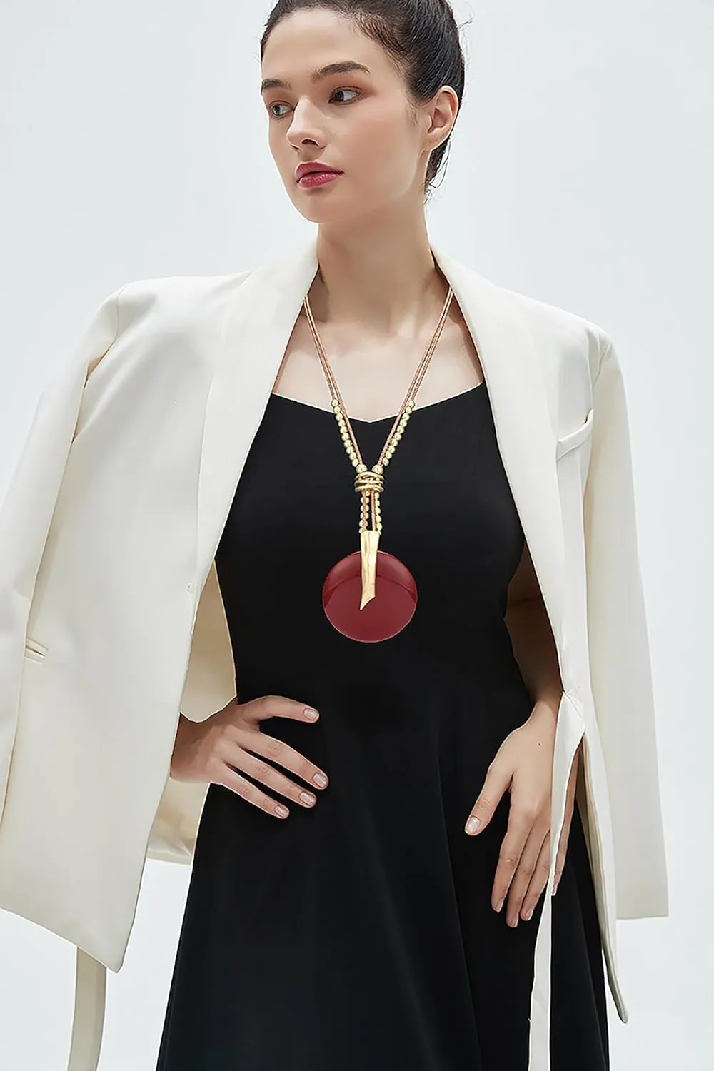 GelConnie Leather Necklace for Women Large Pendant Long Brown Necklace Circle Leather Choker Vintage Sweater Necklace Gold Chunky Boho Necklaces for Women