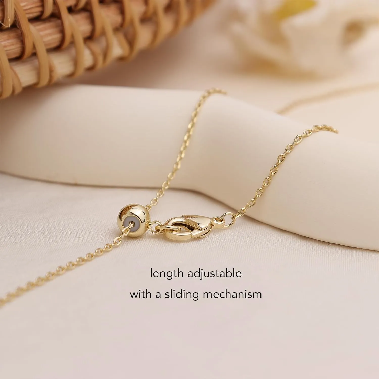 Gold Charm Pendent Choker Necklace for Women, Trendy Emerald Pearl Blue Charms Rhinstone Necklaces Prom Holiday Fashion Jewelry Birthday Gift