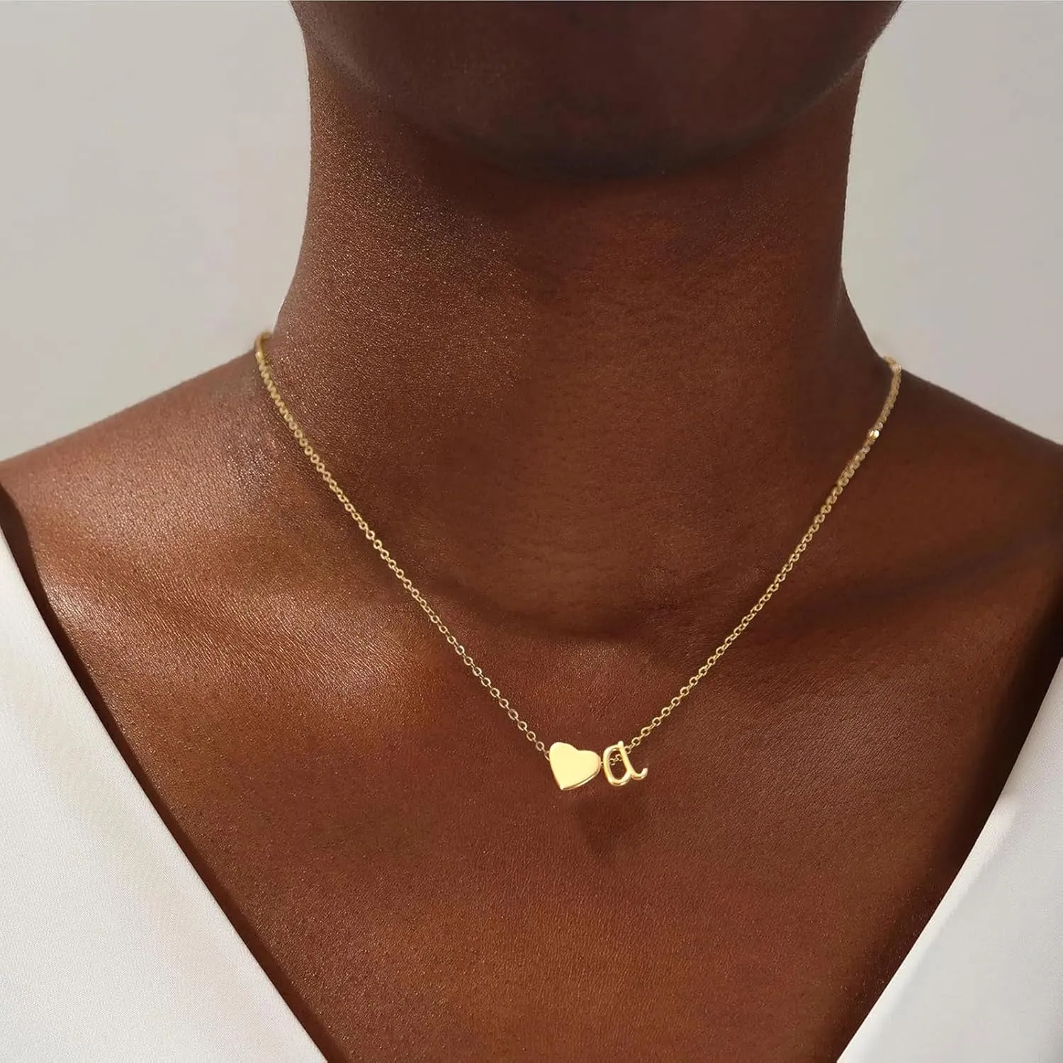 Gold Initial Necklaces for Women 14K Gold Plated Heart Charm A-Z Letter Pendant Necklace for Women Trendy Dainty Gold Necklace Tiny Cute Personalized Custom Name Necklaces Women's Gold Jewelry Gifts