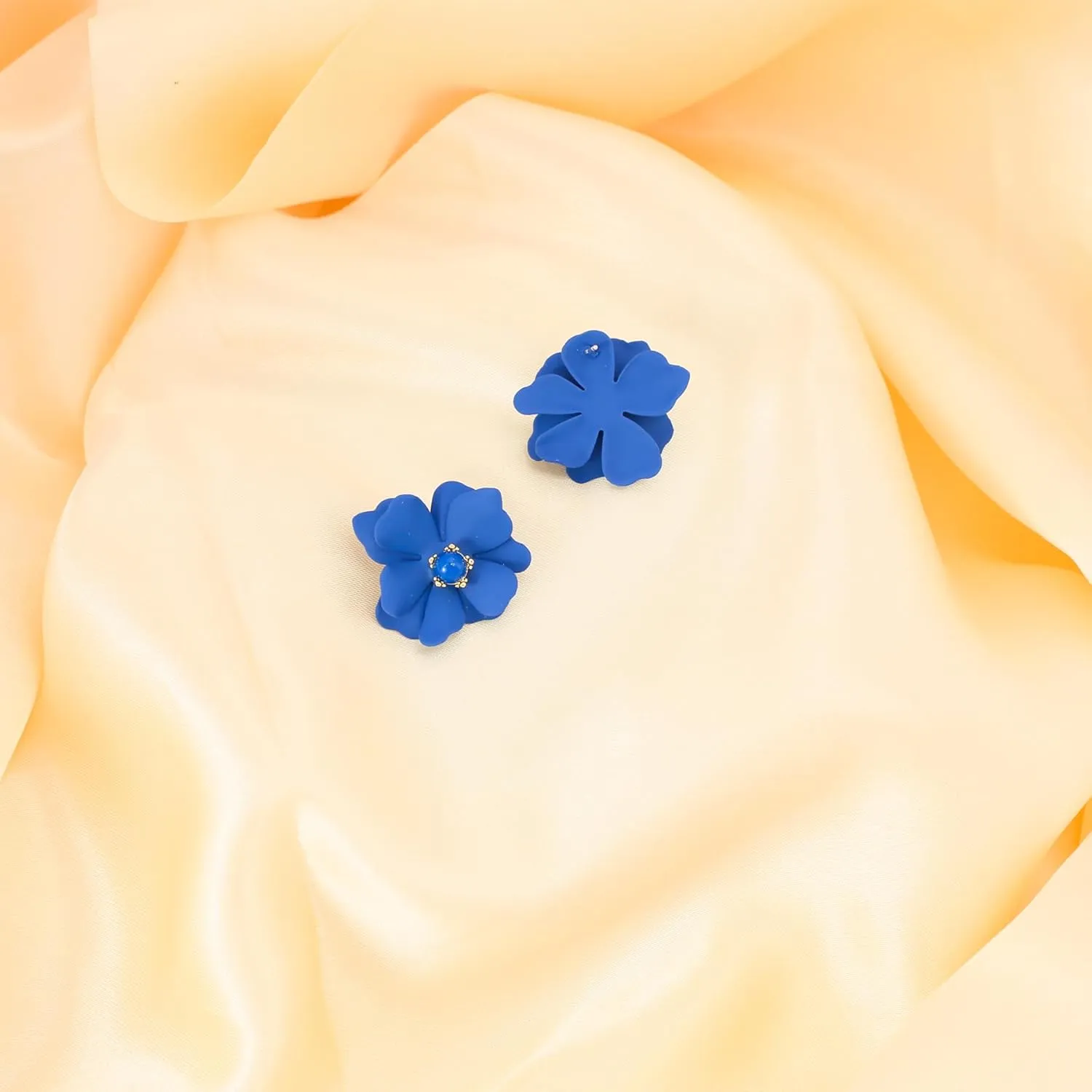 Gold Plated Rhinestone Flower Statement Daisy Stud Earrings for Women,Elegant Unique Lightweight Daily Traveling Floral Earrings,Women Gift