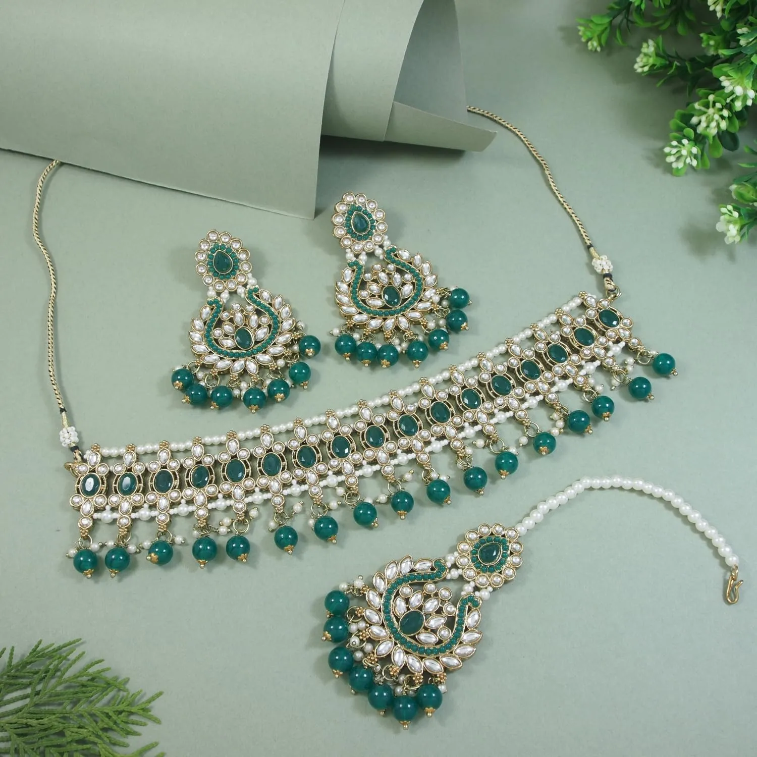I Jewels Gold Plated Indian Wedding Bollywood Kundan Pearl Drop Choker Necklace Jewellery With Earrings & Maang Tikka Set For Women (K7276)