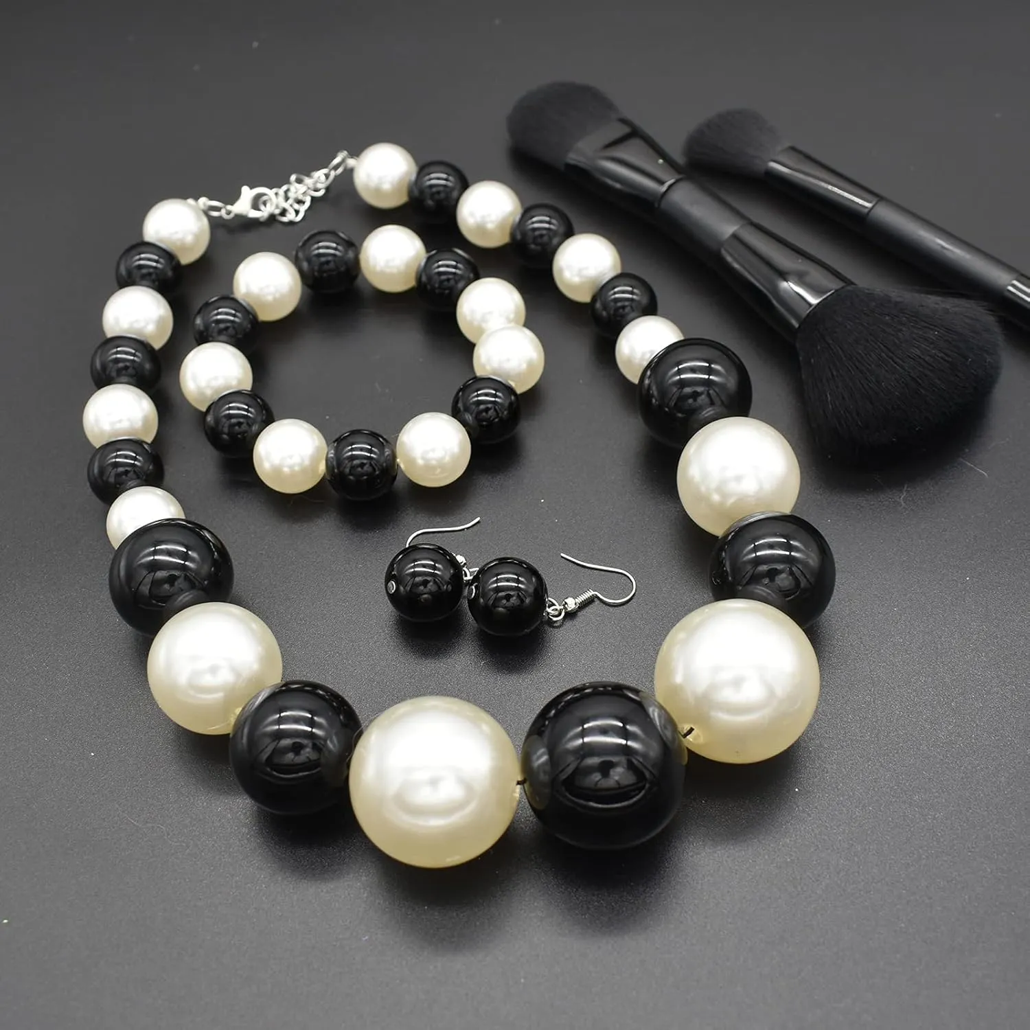 JNF Chunky Big Pearl Necklace for Women Faux Pearls Necklace set Large Beaded Pearl Collar Choker Necklaces Christmas Jewelry