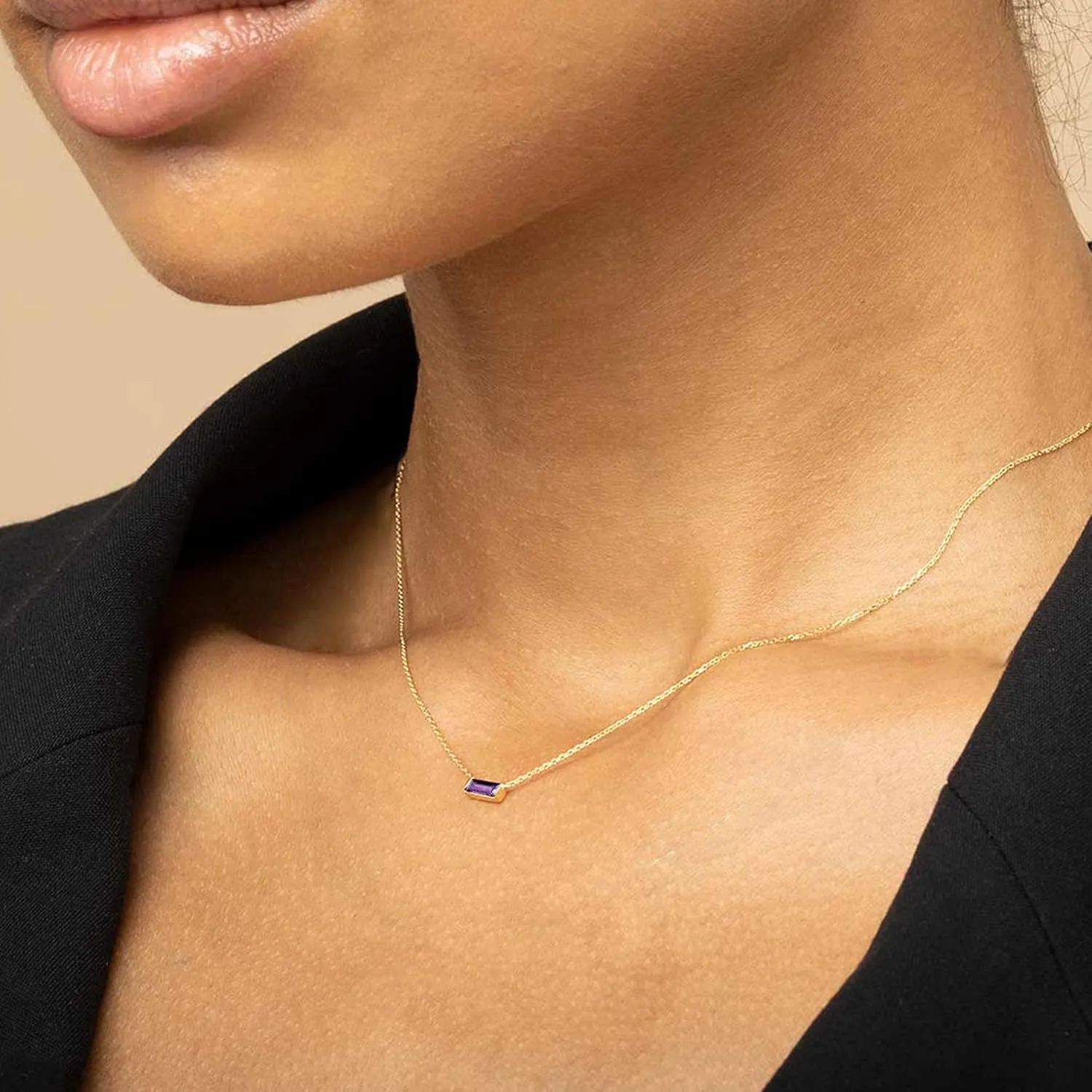 JSJOY Gold Birthstone Necklace for Women Dainty Birthstone Pendant Necklace for Teens Birthday Gifts Jewelry for Mothers Wife Grandma Graduation Gifts for Teenagers