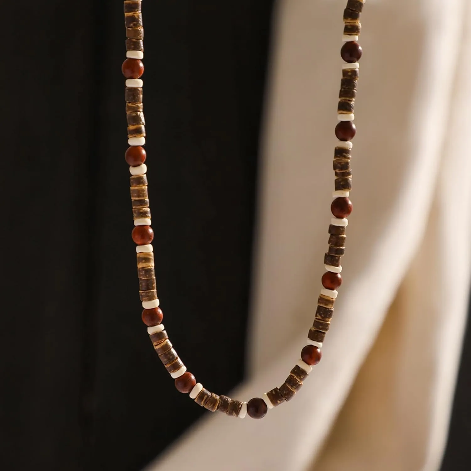 Necklace for Men Puka Shell Necklace Men Summer Surfer Necklaces Beaded Choker Beach Essentials Holiday Jewelry for Vacation Summer Outfits for Man Son Husband