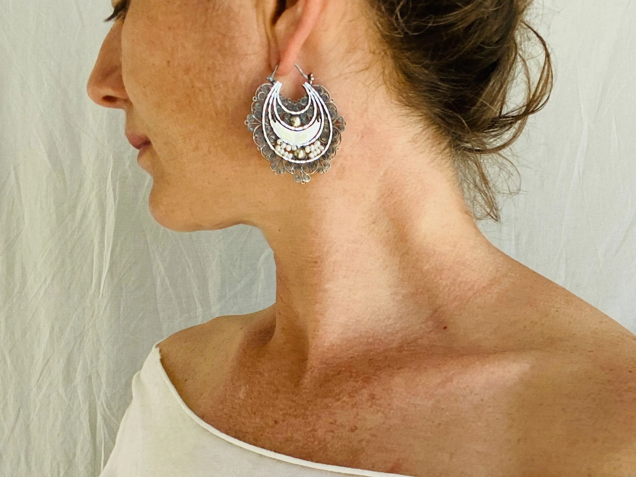 Oaxacan Filigree Earrings. Sterling Silver & Pearl. Mexico. Frida Kahlo