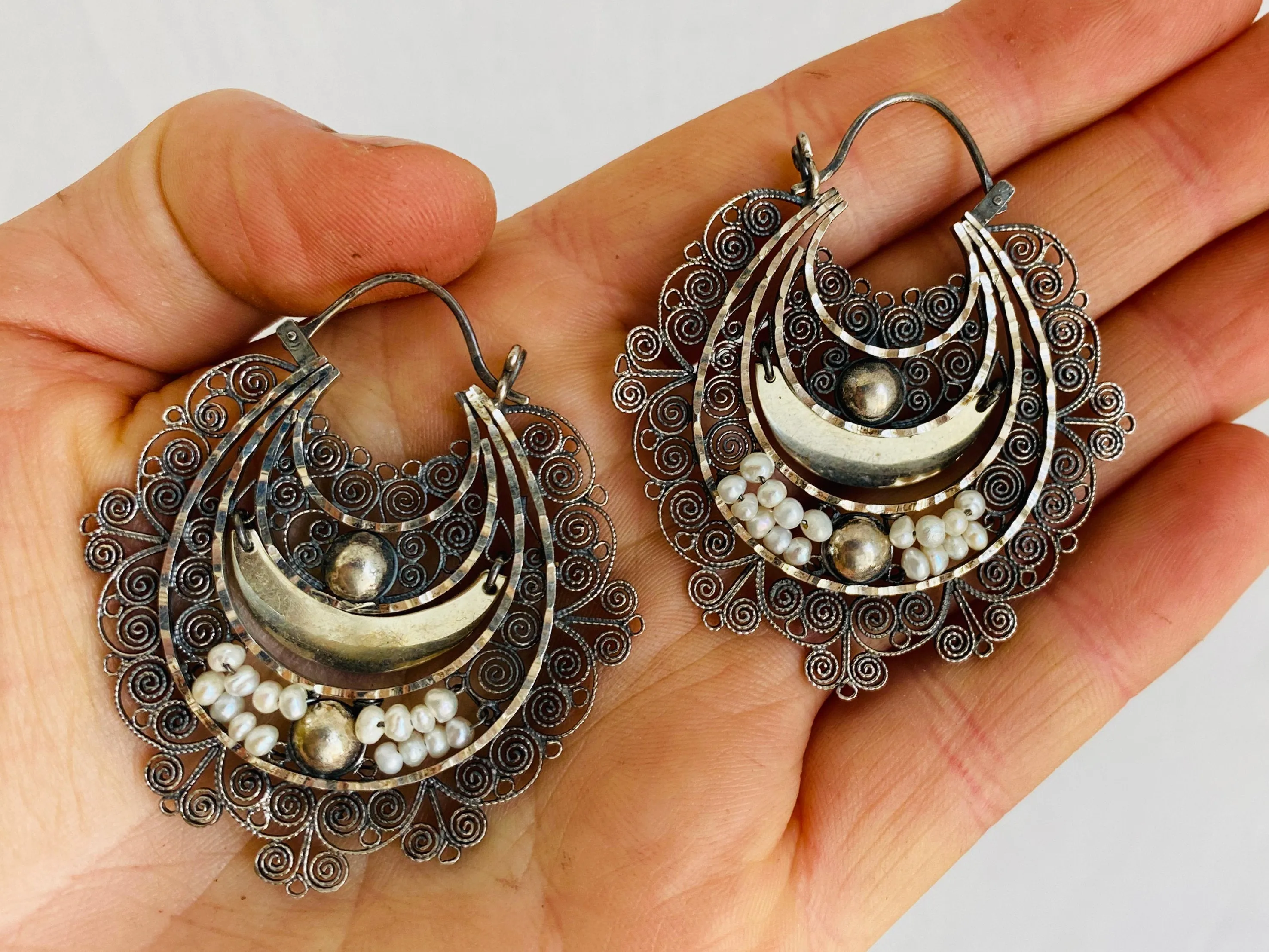 Oaxacan Filigree Earrings. Sterling Silver & Pearl. Mexico. Frida Kahlo