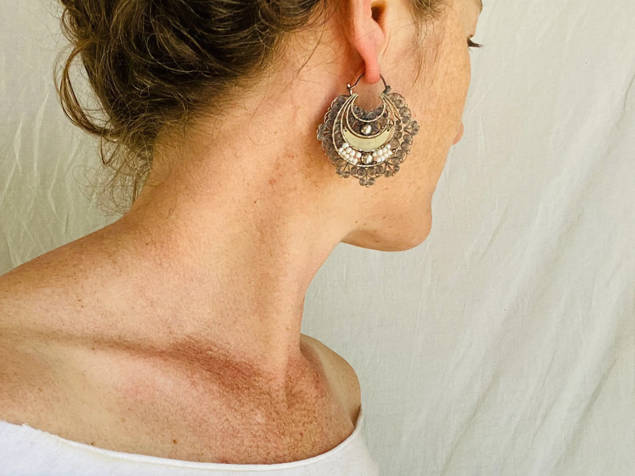 Oaxacan Filigree Earrings. Sterling Silver & Pearl. Mexico. Frida Kahlo