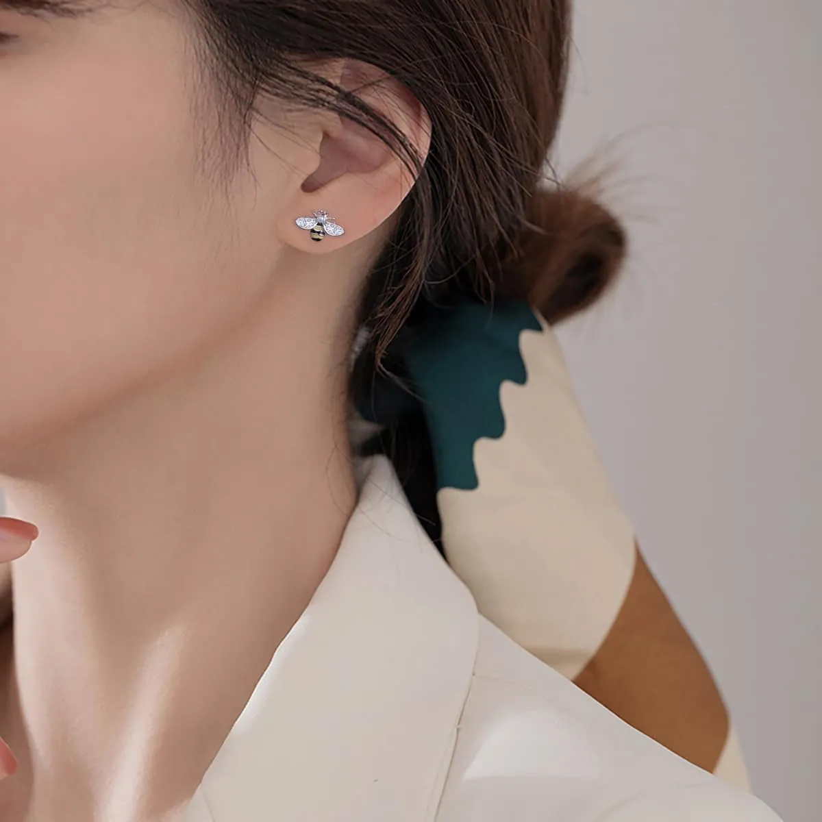 Reffeer Solid 925 Sterling Silver Cute Bee Earrings Stud for Women Teens Small Freshwater Pearl Bee Earrings