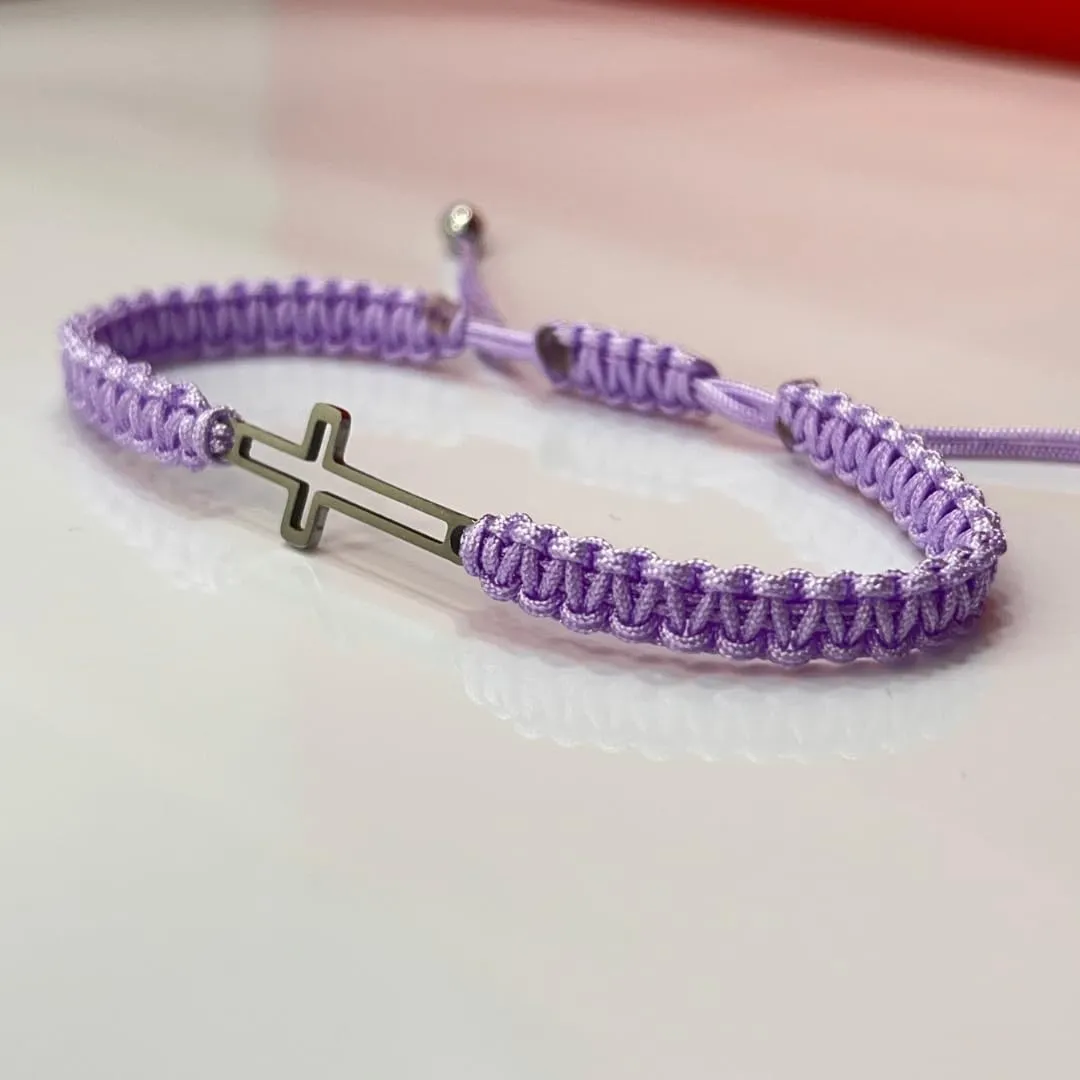 Stainless steel Cross Bracelet, String Rope Braided Bracelet Cross Charm Adjustable, Christian Handmade Braided Bracelet, Friendship Gift for Women Men Girls Teens Kids unisex (LICHT PURPLE)