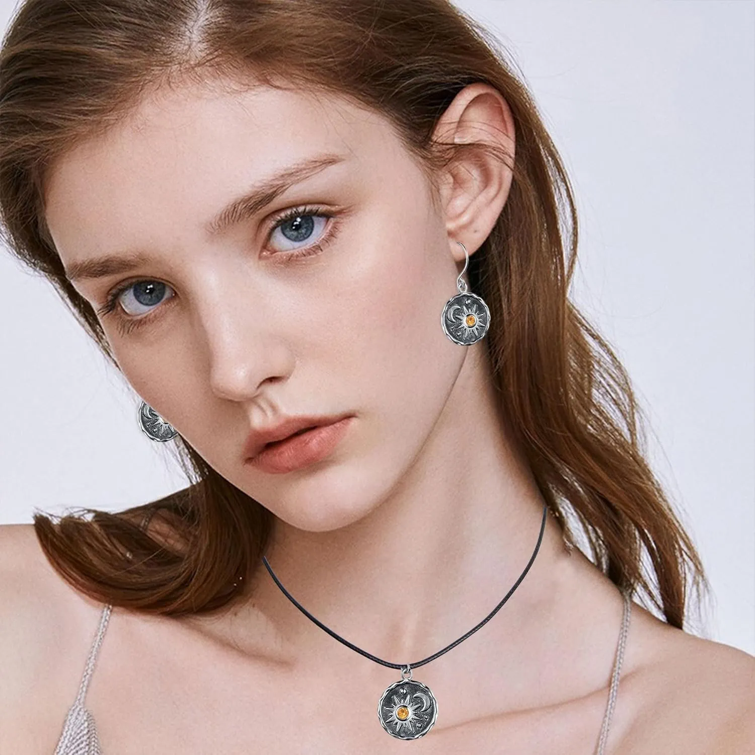 Sun and Moon Dangle Earrings for Women Vintage lightweight Antiqued Gold Round Coin Earrings Jewelry