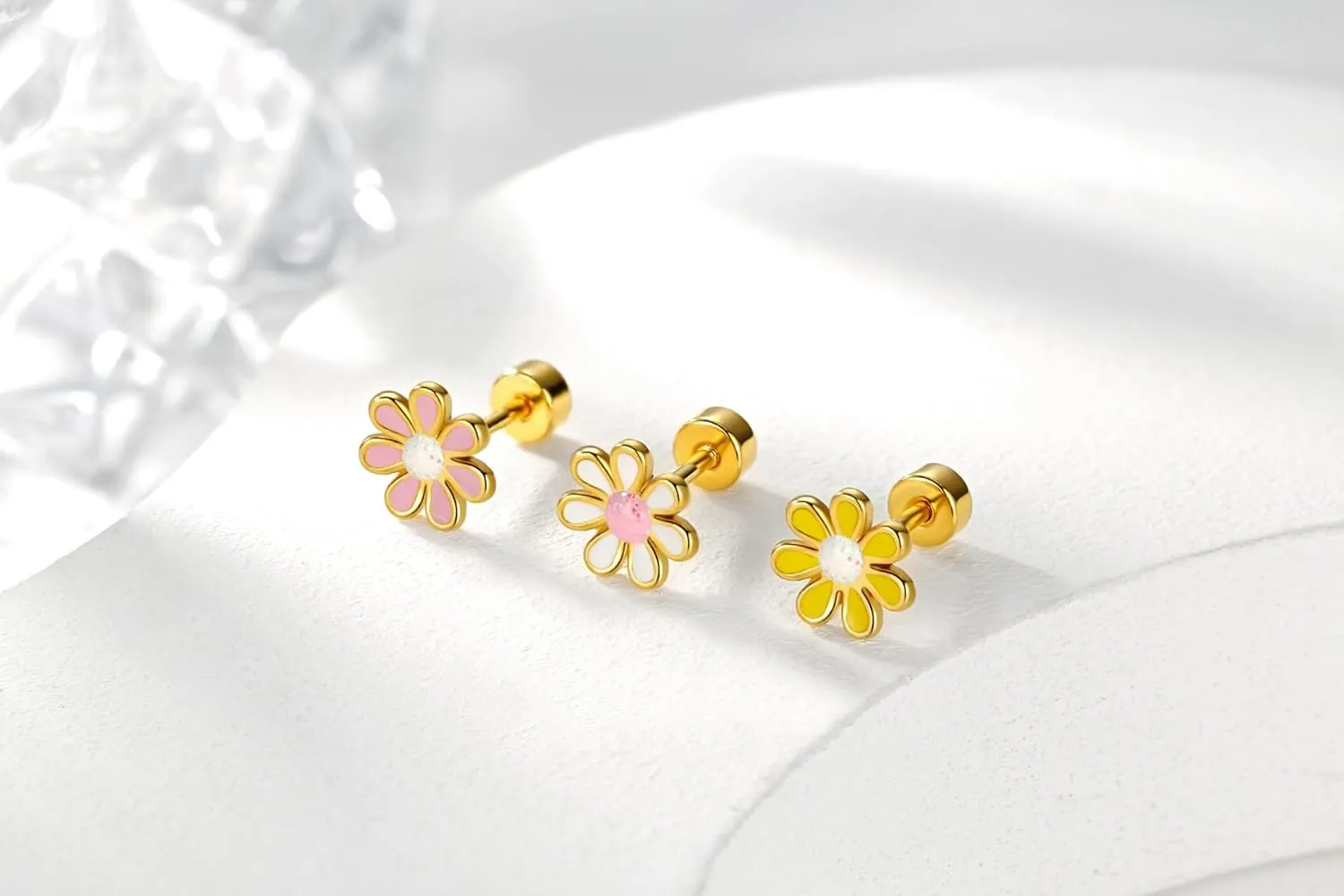 Titanium Daisy Flower Earrings,Hypoallergenic Earrings for Sensitive Ears,Pure Titanium Implant Grade Stud Screw Back Girls Women Teen 7mm