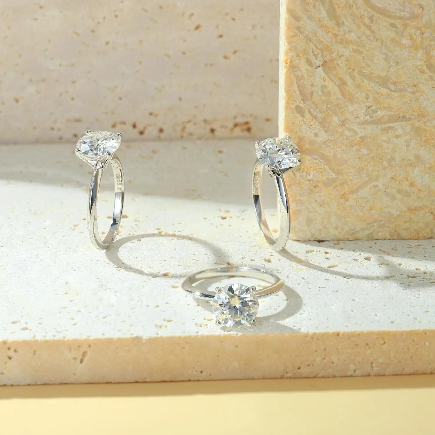Turandoss Moissanite Rings for Women, 2-3ct Round D Color VVS1 Clarity Engagement Rings 14K White Gold Vermeil 4 Prong Knife Edge Moissanite Solitaire Rings for Women Wife Gifts