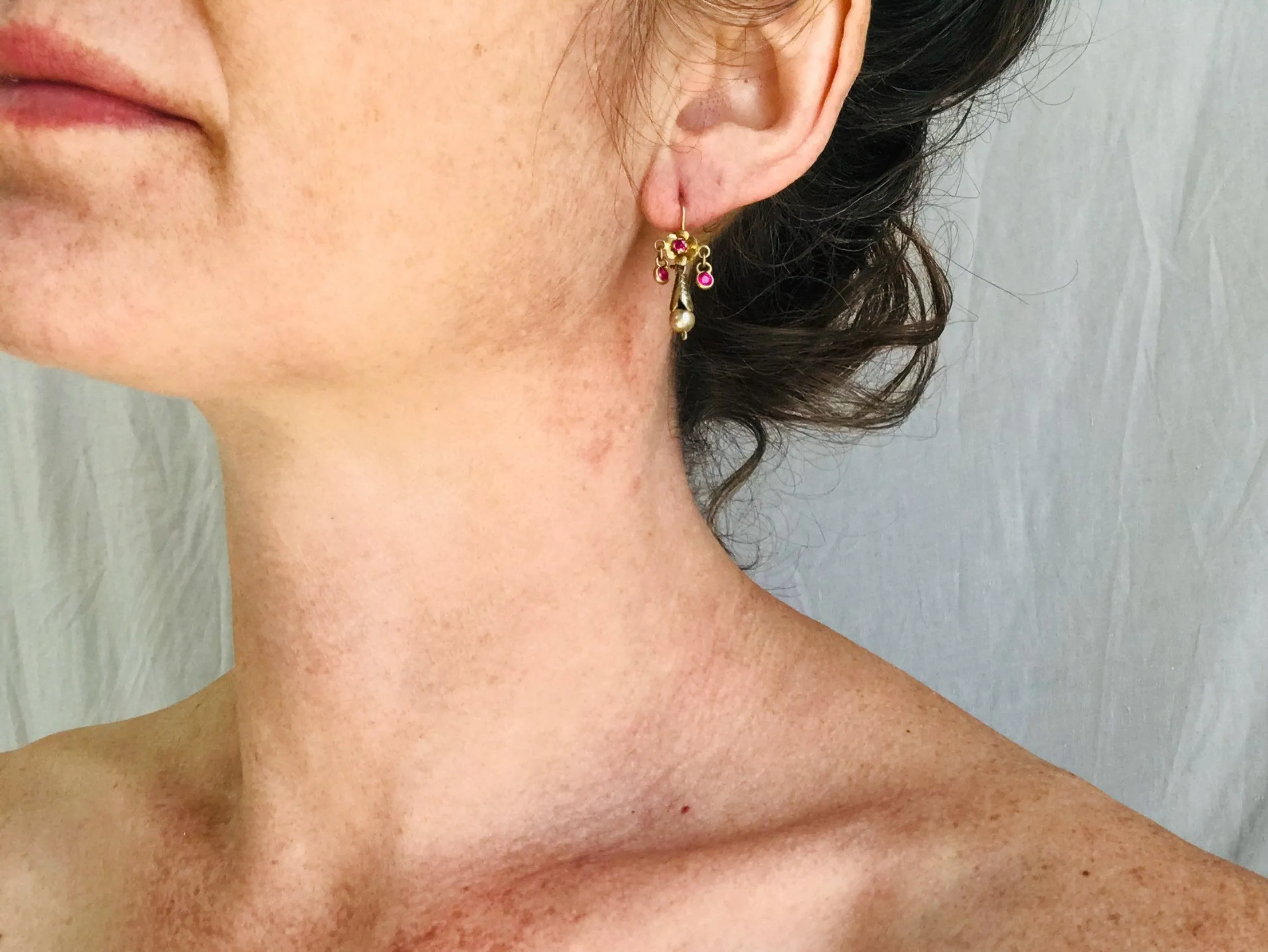 Vintage Oaxacan Gold Filigree Earrings With Pearls. 10k. Mexico. Frida Kahlo